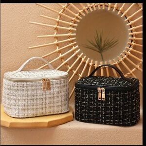 Tweed Cosmetic Storage Tote Bag
- Durable Travel Toiletry Organizer